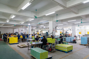 GUANGDONG YUHUA PLAYING CARDS CO.,LTD. निर्माता उत्पादन लाइन